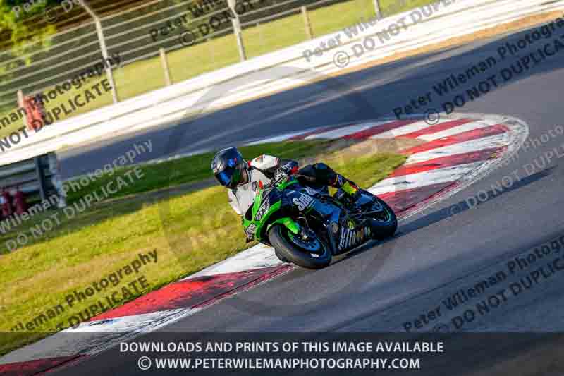 brands hatch photographs;brands no limits trackday;cadwell trackday photographs;enduro digital images;event digital images;eventdigitalimages;no limits trackdays;peter wileman photography;racing digital images;trackday digital images;trackday photos
